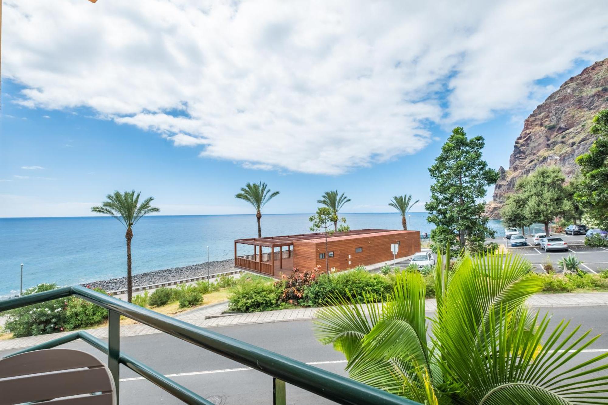 Magical Sunset Apartment Madalena do Mar Exterior photo