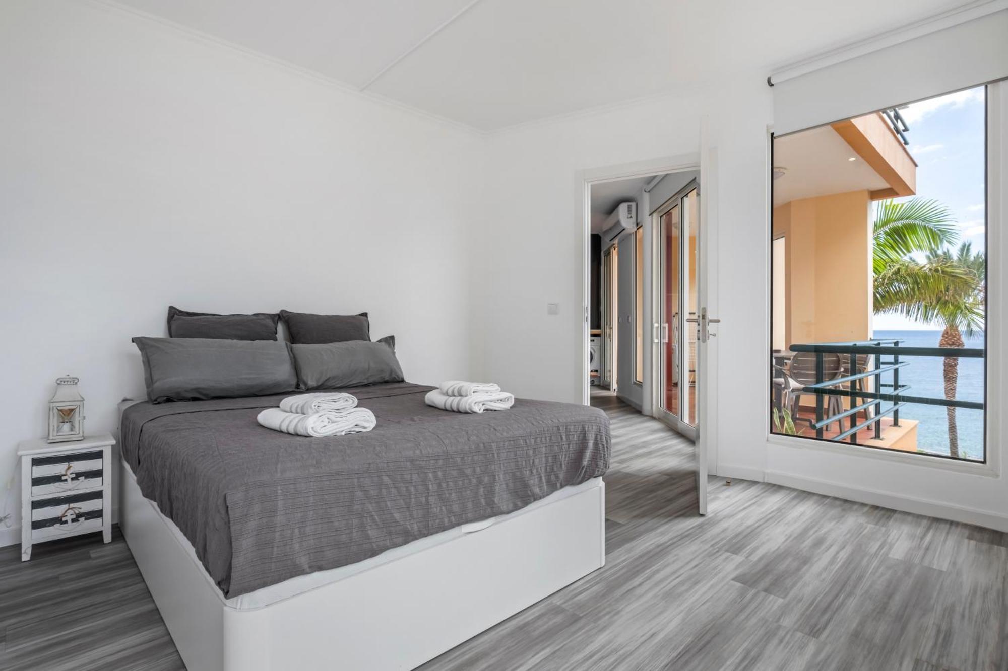Magical Sunset Apartment Madalena do Mar Exterior photo